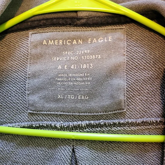 AMERICAN EAGLE HOODED SWEATSHIRT/JACKET - Picture 2 of 3